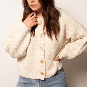 WOL HIDE Box Bomber in Bone